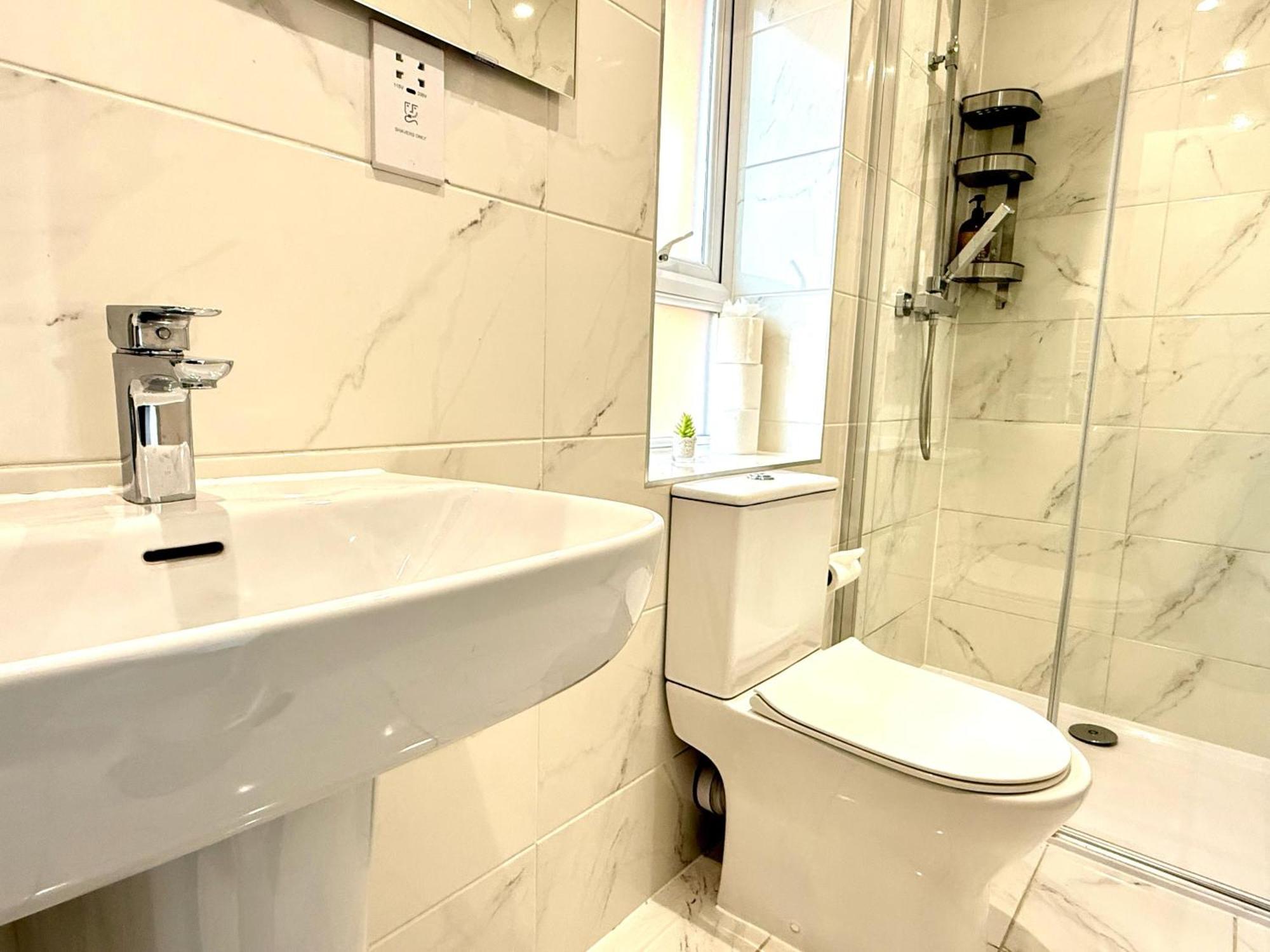 Panorama House, Luxury 2-Bedroom Apartment 2 Kidlington Exterior foto